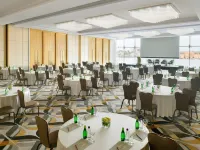 Crowne Plaza JEDDAH AL SALAM by IHG Hotels near Globe Roundabout