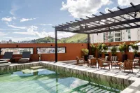 Victory Business Hotel - Pools