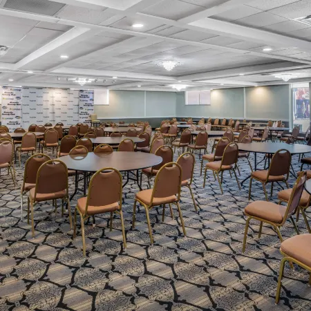 Wyndham Garden Kenosha Harborside