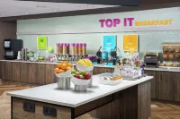 Tru by Hilton El Paso East Loop 375 - breakfast