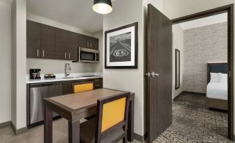 Homewood Suites by Hilton Springfield Medical District