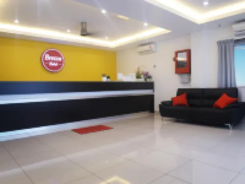 Brezza Hotel Sitiawan Hotels in Manjung