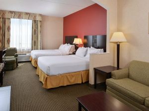 Holiday Inn Express & Suites Harrison