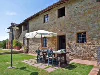 Donatello - Farmhouses