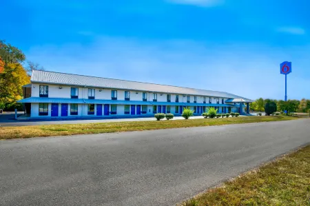 Motel 6 Jeffersonville, in - Louisville