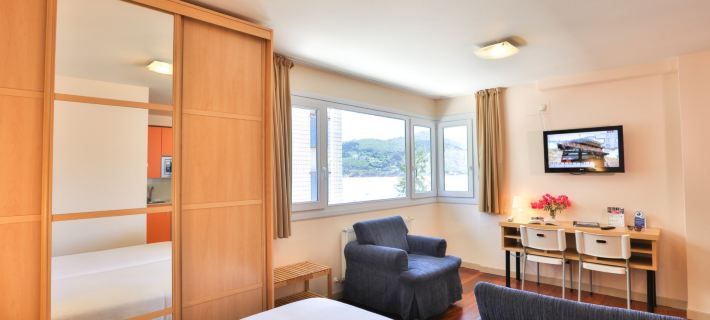 Apartamentos Mundaka Hotels in Biscay