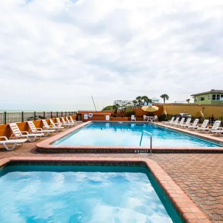 Comfort Inn & Suites Ormond Beach Oceanfront