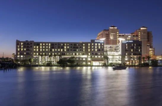 萬豪克利爾沃特海灘SpringHill套房飯店 克利爾沃特海灘（Clearwater Beach）附近的飯店