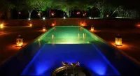 The Red Pepper House - Pools