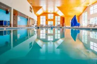 Newport Resort - Pools