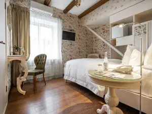 Residentsiya Hotel