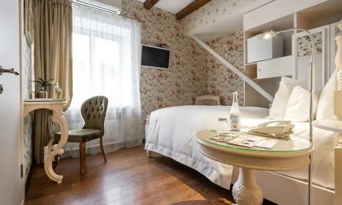 Residentsiya Hotel