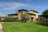 Borgo di Erboli - parking