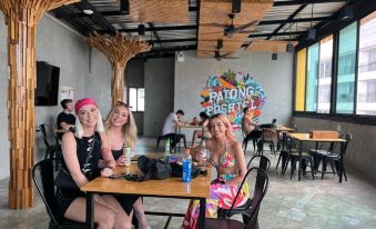 Patong Poshtel - Adults Only - Hostel