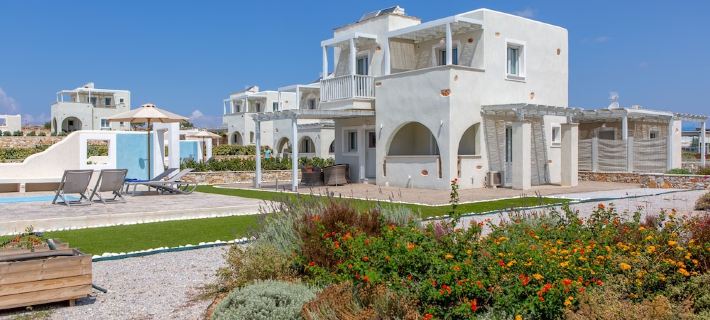 Sun and Moon Villas Hotels in Naxos