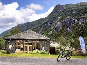 Hardanger Basecamp