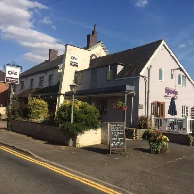 The Oak Hotels in Wychavon District