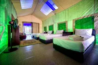 Orchard Go- Daddy Nature Safari Glamping Melaka Hotels in Brisu