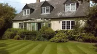 Orchard Pond Bed & Breakfast فنادق في Great Chesterford