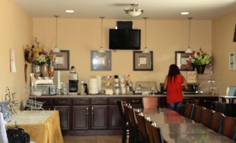 Irish Inn and Suites