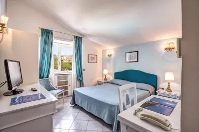 Palatium Mari Hotel dekat Villa Jovis