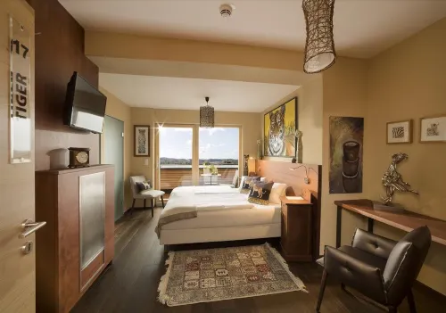 Malerwinkl Restaurant + Kunsthotel Hotels in Feldbach