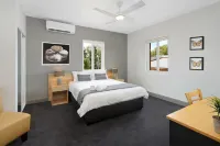 Kingsgrove Hotel Hotels in Campsie