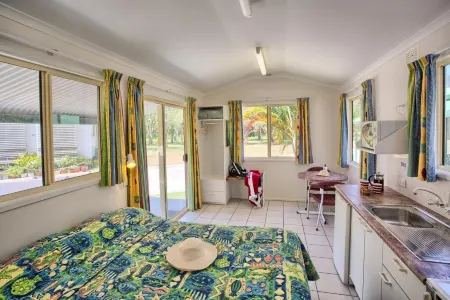 Glen Villa Resort Отели рядом с достопримечательностью «Байрон-Бей»