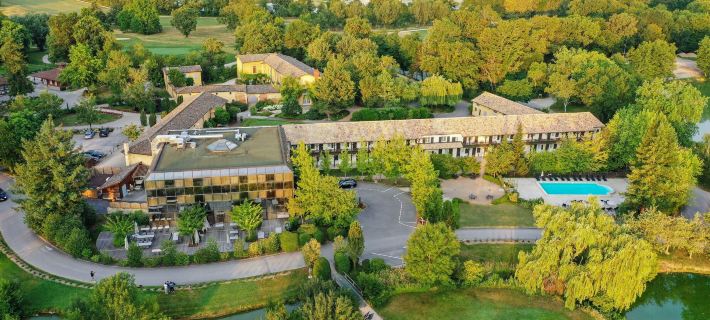 Domaine du Gouverneur, Hôtel, Restaurant & Golf Hotels in Ain