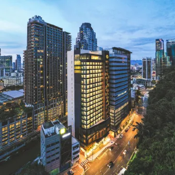 سانتا جراند سيجنيتشر كوالا لمبور Hotels near منارة كوالالمبور