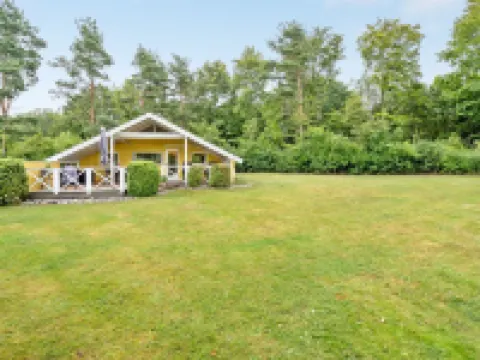 "Hannelise" - 30km from the Sea