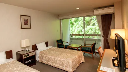 YMCA Tozanso Отели рядом со станцией Станция JR Готемба