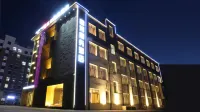 Arongqi Dingrun Business Hotel Hotels in Arun Banner