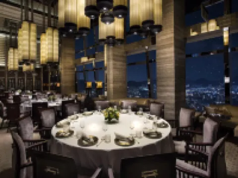 The Ritz-Carlton, Hong Kong