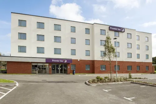 Premier Inn Gosport - Park Yeri