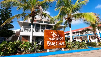 On Vacation Blue Cove Hotel di Pulau San Andres