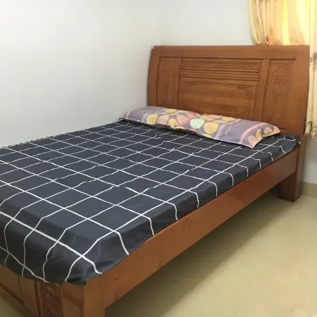 Enzhula Homestay (Heping Street)