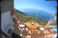 Villa Donna Fausta - con vistas al mar