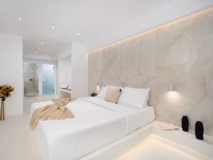 Cycladic Suites