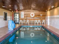 Rodeway Inn & Suites Near Okoboji Lake Hotels in Milford