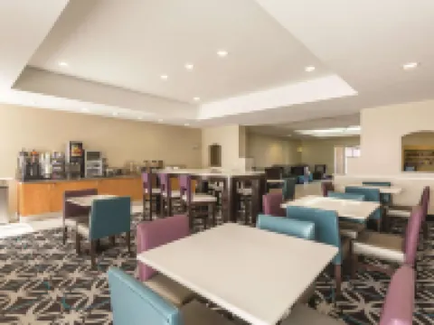 La Quinta Inn & Suites by Wyndham Deming デミングのホテル