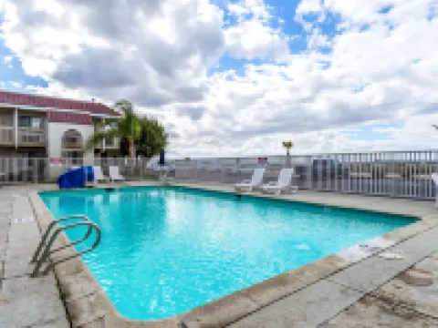 Studio 6 Buttonwillow, CA Hotels in Buttonwillow
