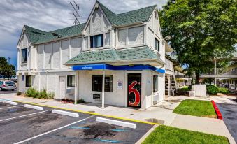 Motel 6 Wheat Ridge, CO - West - Denver North