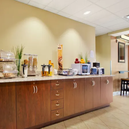 Microtel Inn & Suites by Wyndham Shelbyville
