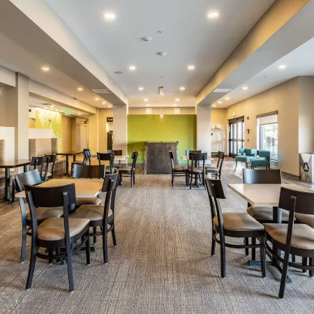 Sleep Inn & Suites Mt Hope Near Auction & Event Center
