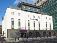 Premier Inn Southampton (Cumberland Place) Hotels near The Brook