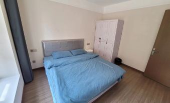 Rongdong Rongxi Homestay (Fukang Middle Road)