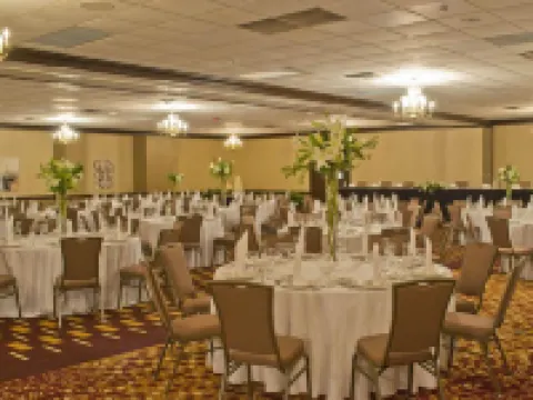 Thousand Hills Resort Hotel