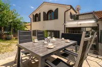 Villa Salvia with Pool Hotels in Matulji