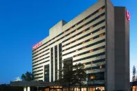 Sheraton Edison Hotels near Edison Memorial Tower Corporation
